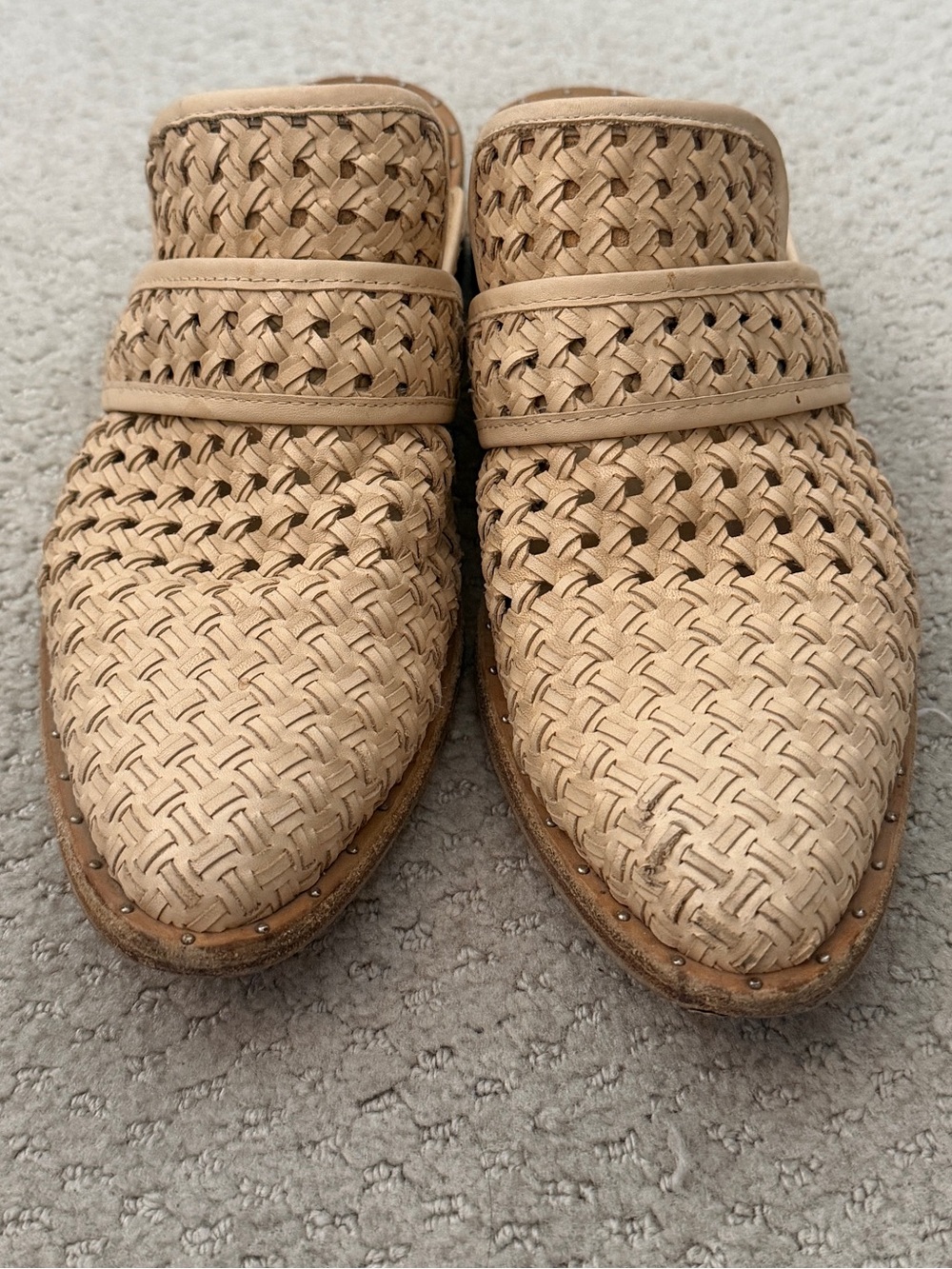 Freda Salvador Beige Keen Woven Slip-On Loafers